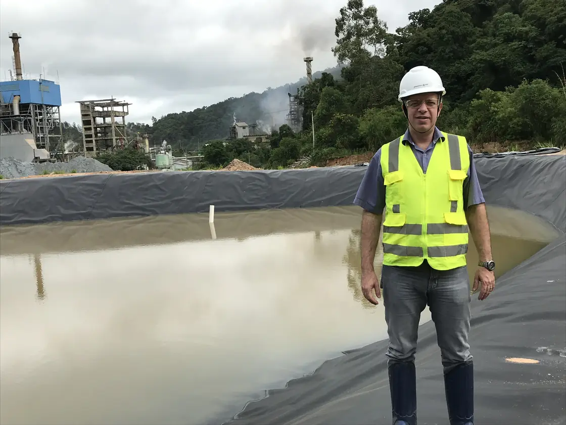 Paulo Cassim, Exato consultant, during a field inspection at a pulp and paper industrial site